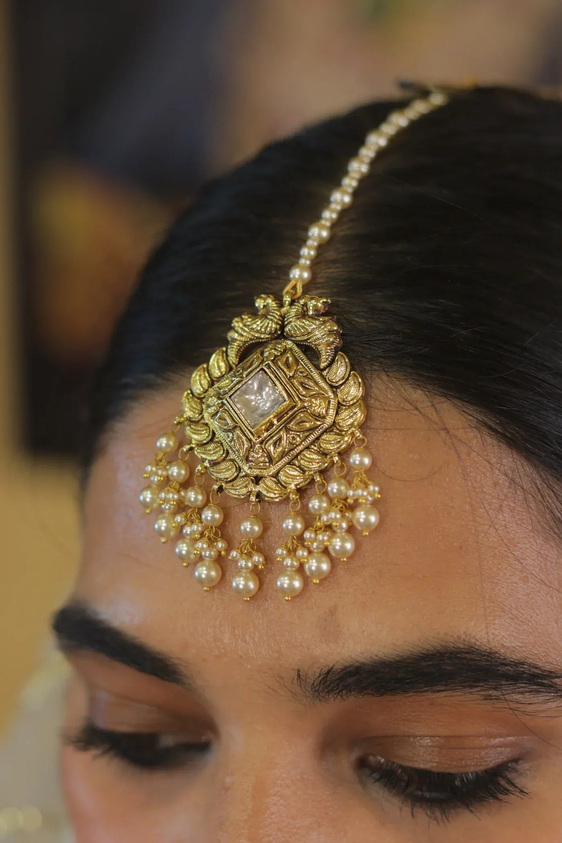 The Ultimate Guide to Wearing a Bridal Tikka