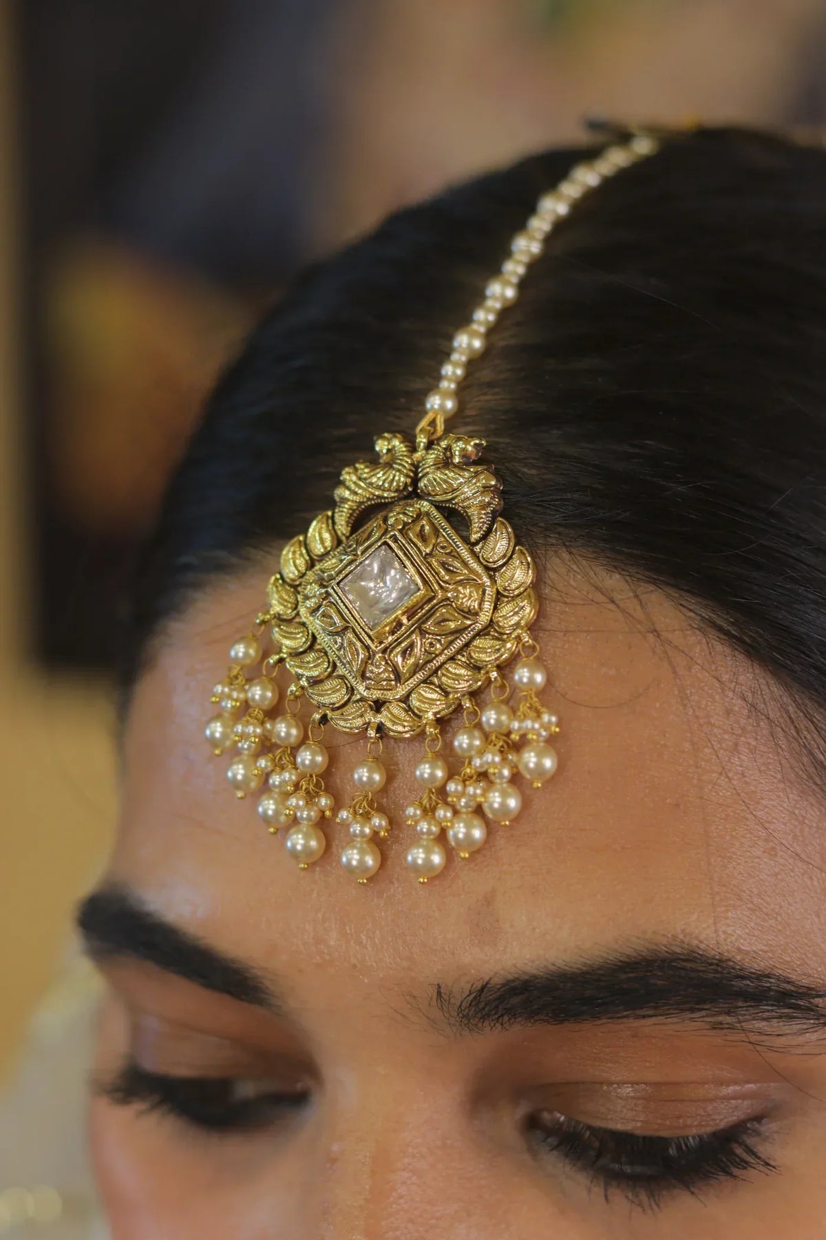 The Ultimate Guide to Wearing a Bridal Tikka
