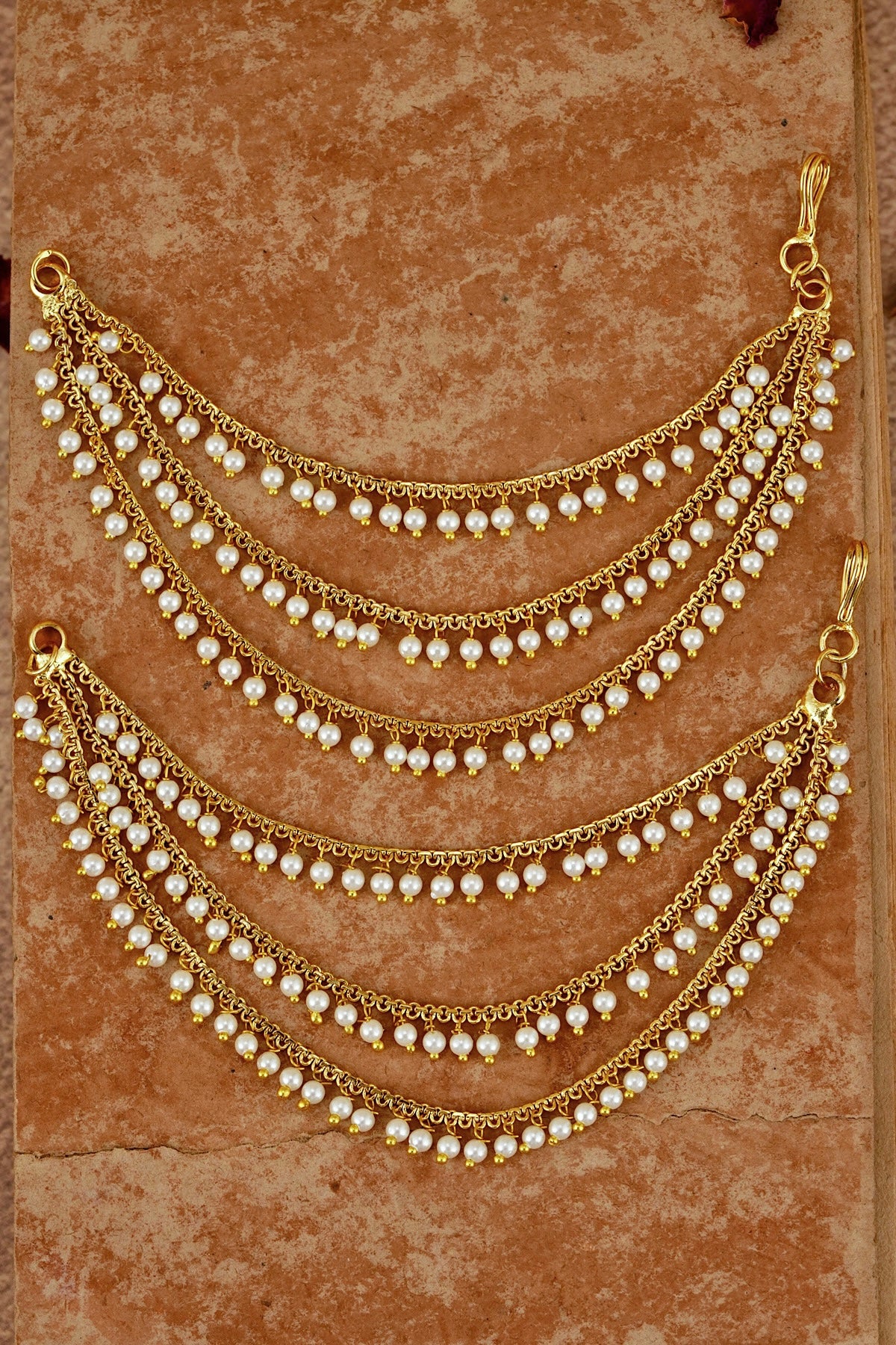 Rakhi Pearl Sahare