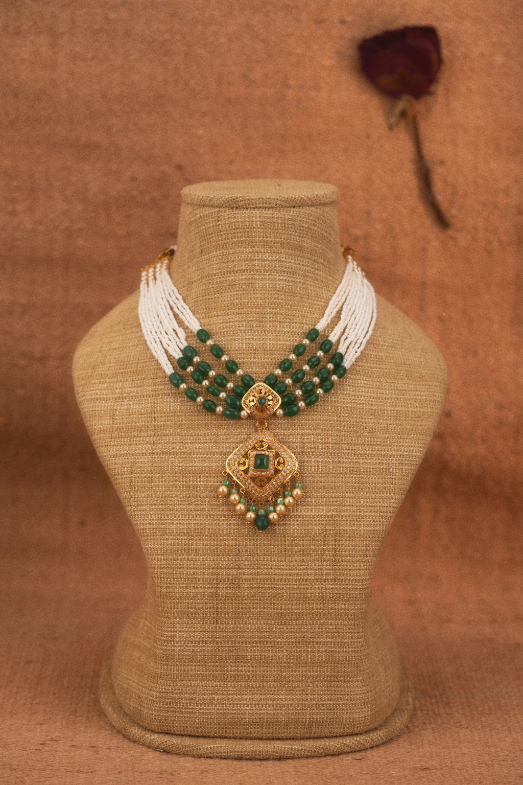 Rami Jadau Necklace Set