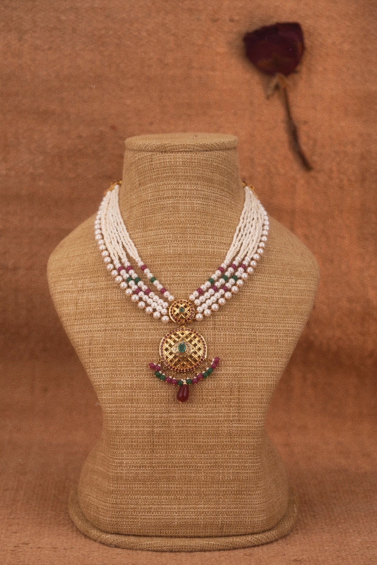 Naseem Jadau Necklace Set