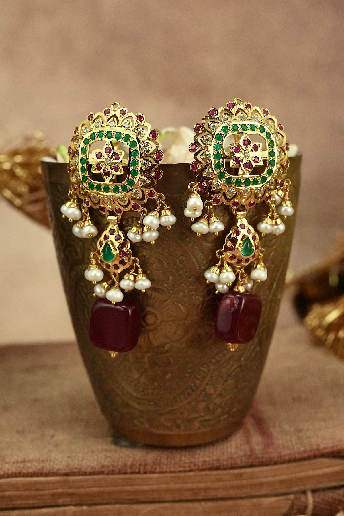 Naaz Jadau Choker Set