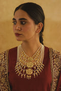 Qaayenaat Pearl Haar