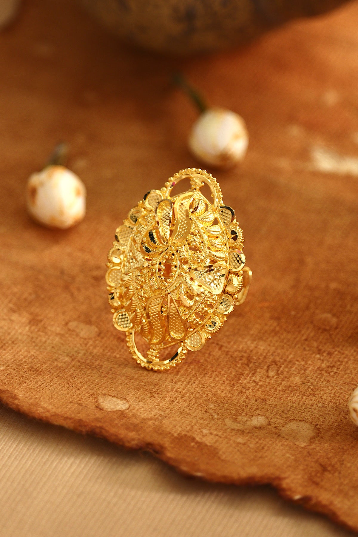 Preet Ring