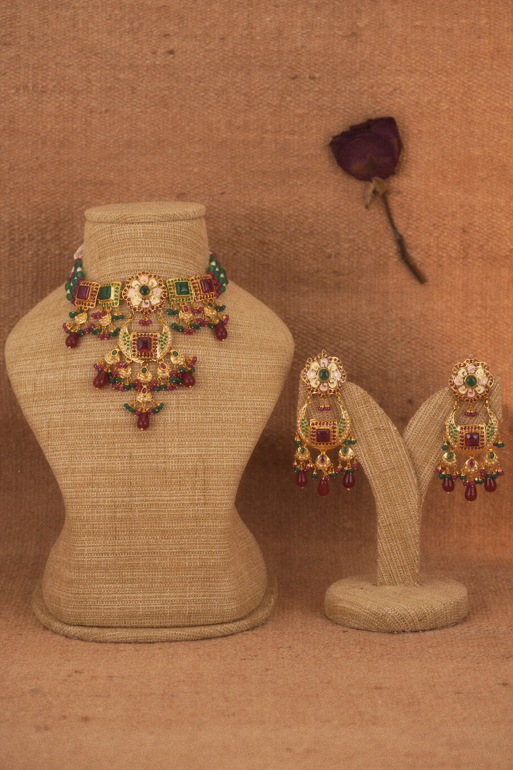 Chand Jadau Choker Set