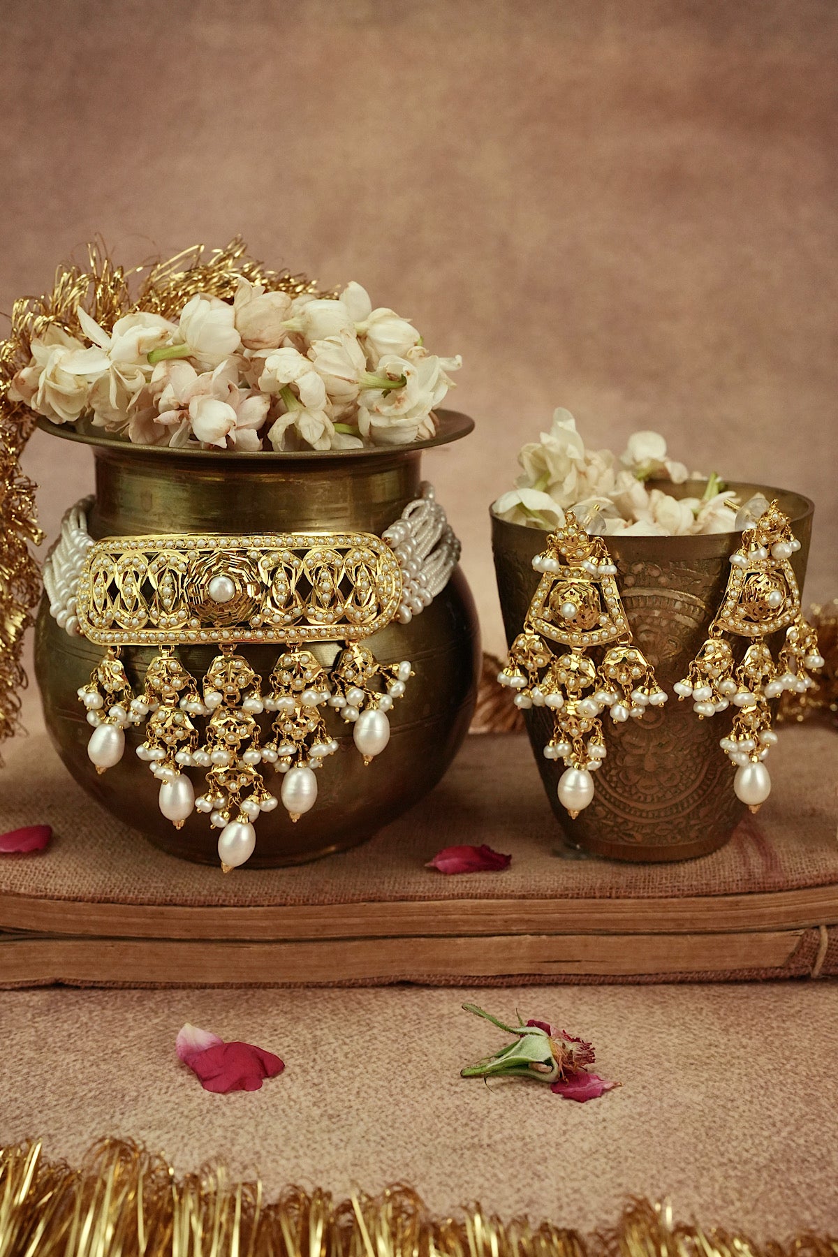 Chandni Jadau Choker Set