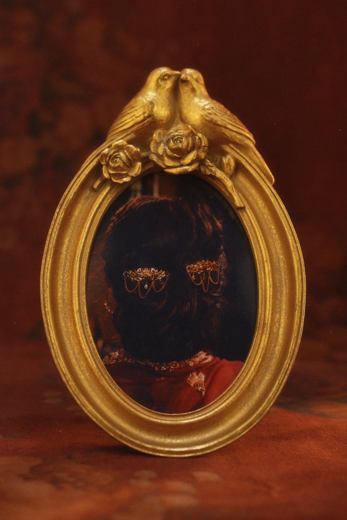 Noora Heritage Frame