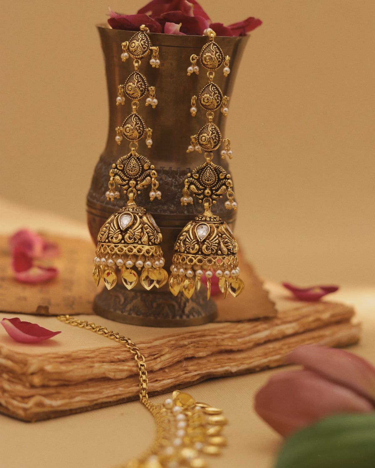 Fida Jhumki Earrings