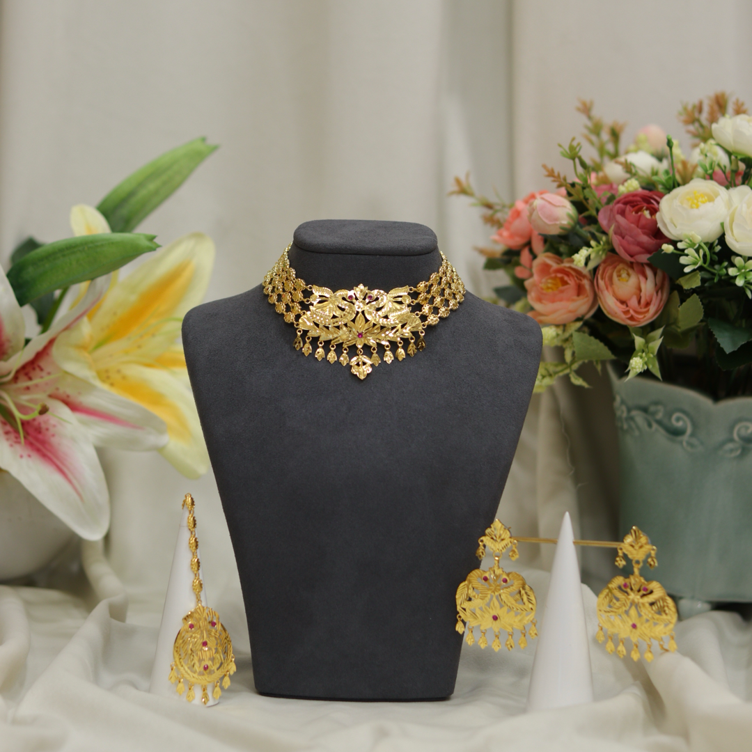Morni Choker Set