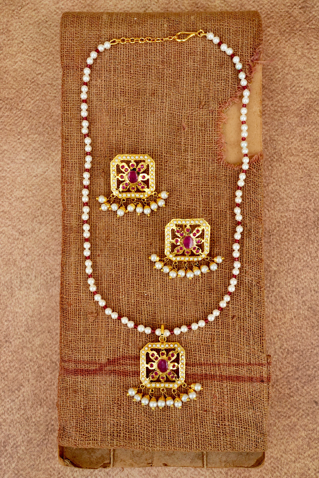 Sakhi Jadau Set