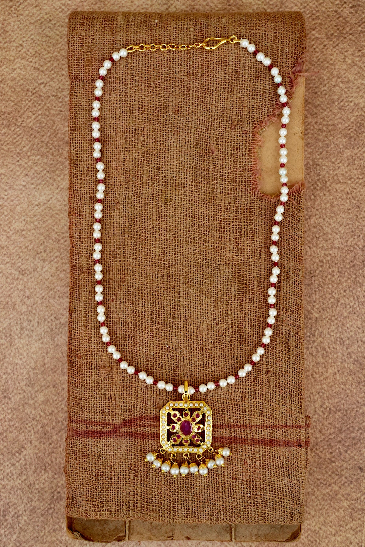 Sakhi Jadau Set
