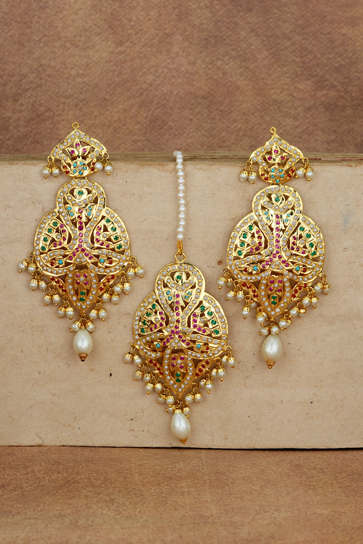 Rimpi Jadau Earrings Tikka Set