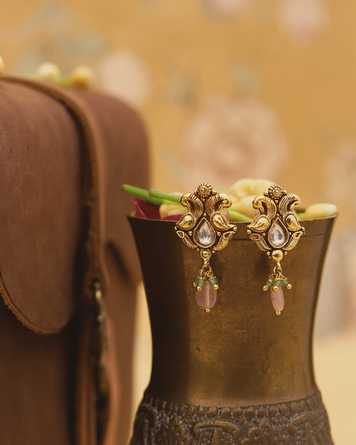 kundan studs