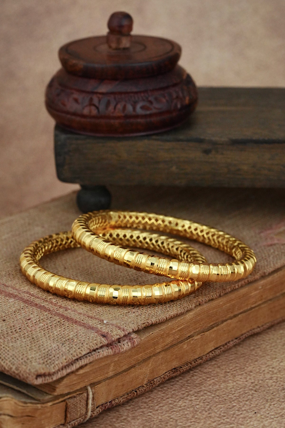 Ricky Bangles