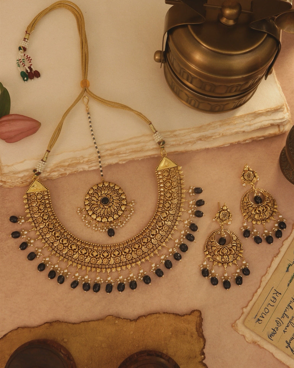 Rajni Necklace Set with Tikka