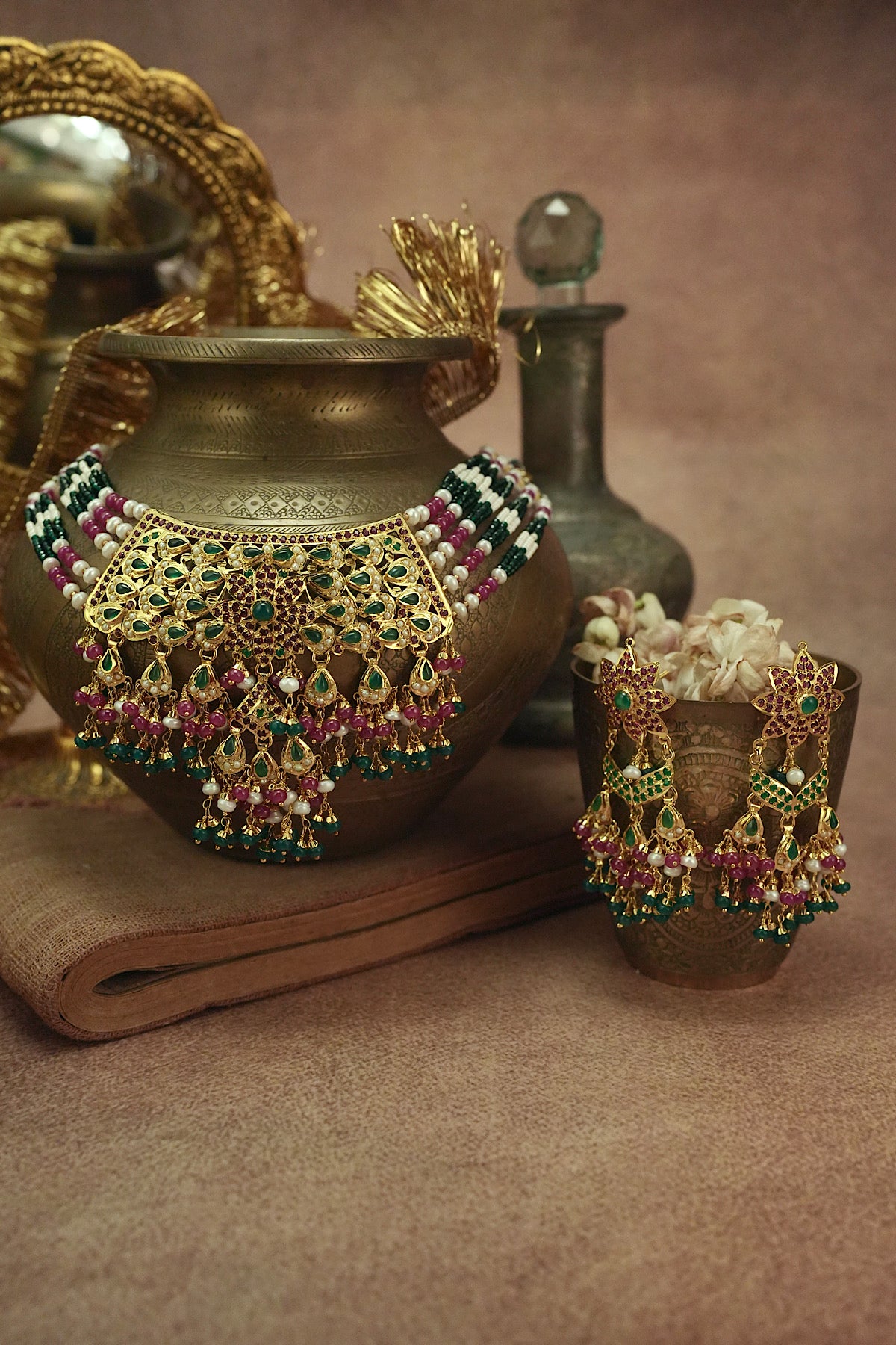Gulnaar Jadau Choker Set