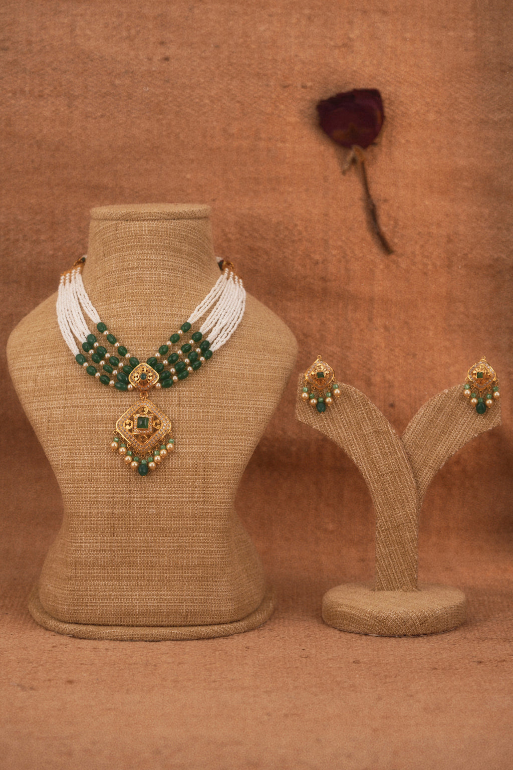 Rami Jadau Necklace Set