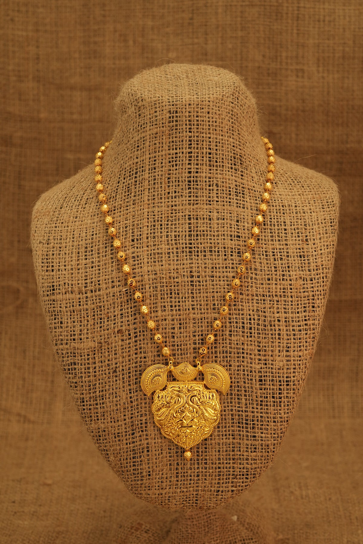 Matarmala Pandent Chain