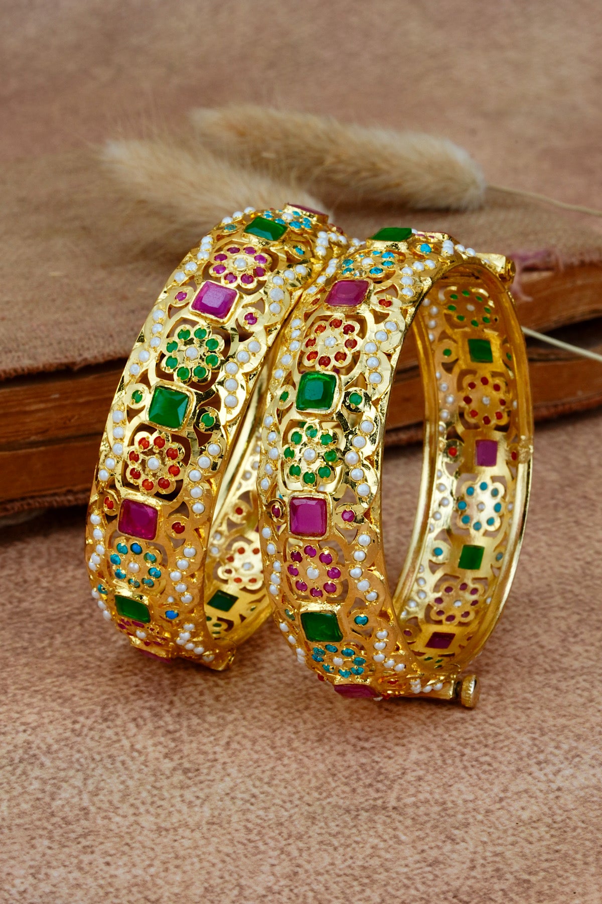 Inara Jadau Bangles