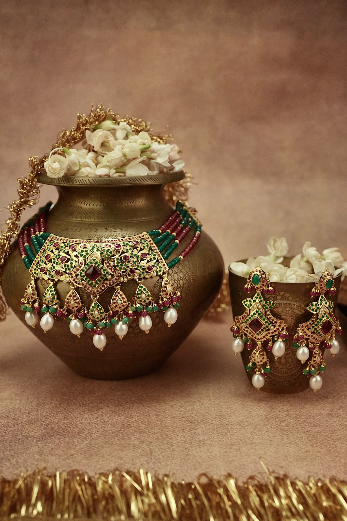 Shehzadi Jadau Choker Set