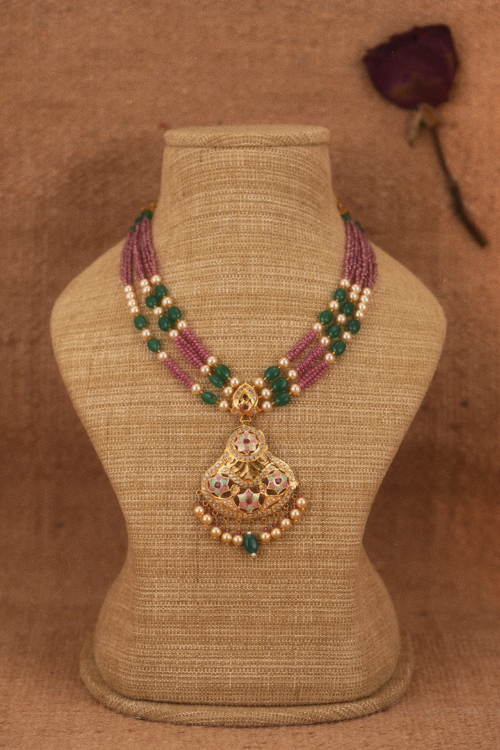Parsa Jadau Necklace Set