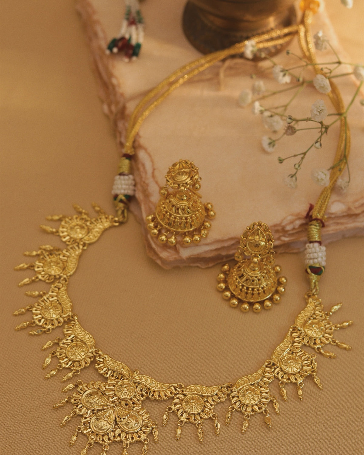 Savi Necklace Set
