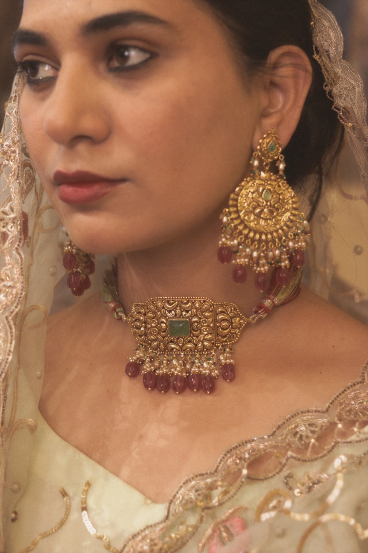 Suhana Choker Set