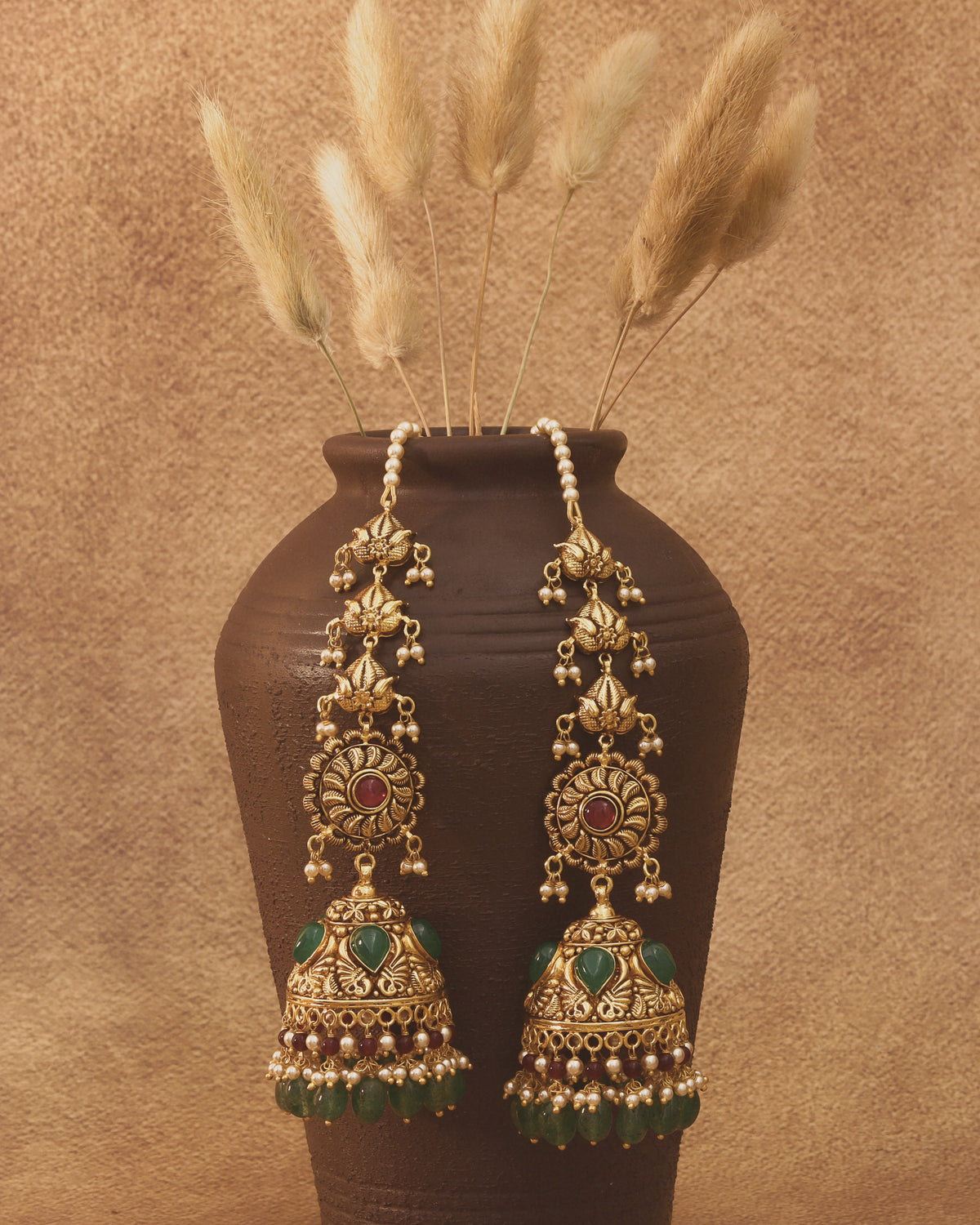 Nimrat Choker Set with Tikka