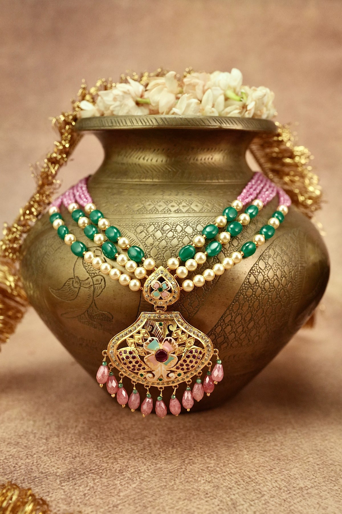 Gulabi Jadau Necklace Set