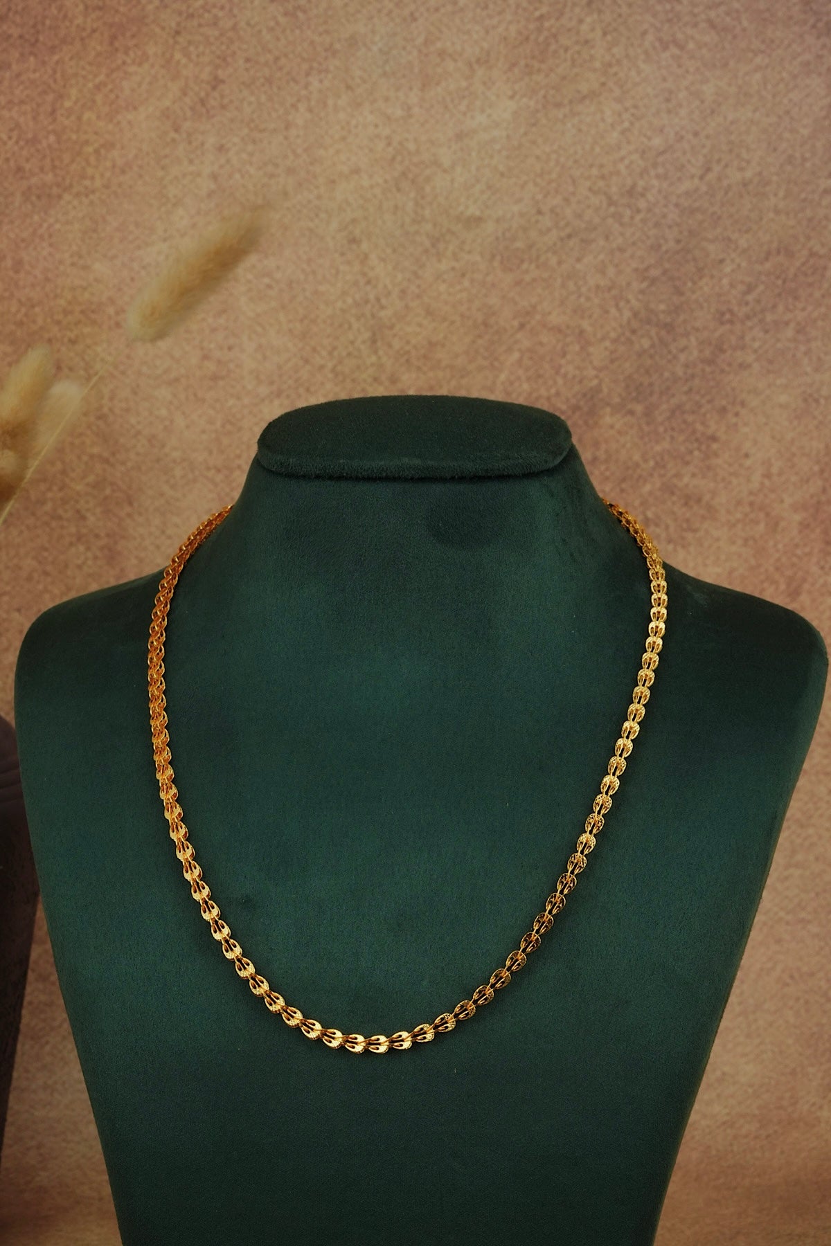 Naseeb Chain