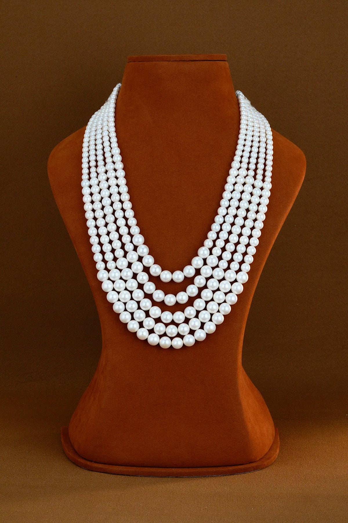 Meena Pearl Mala