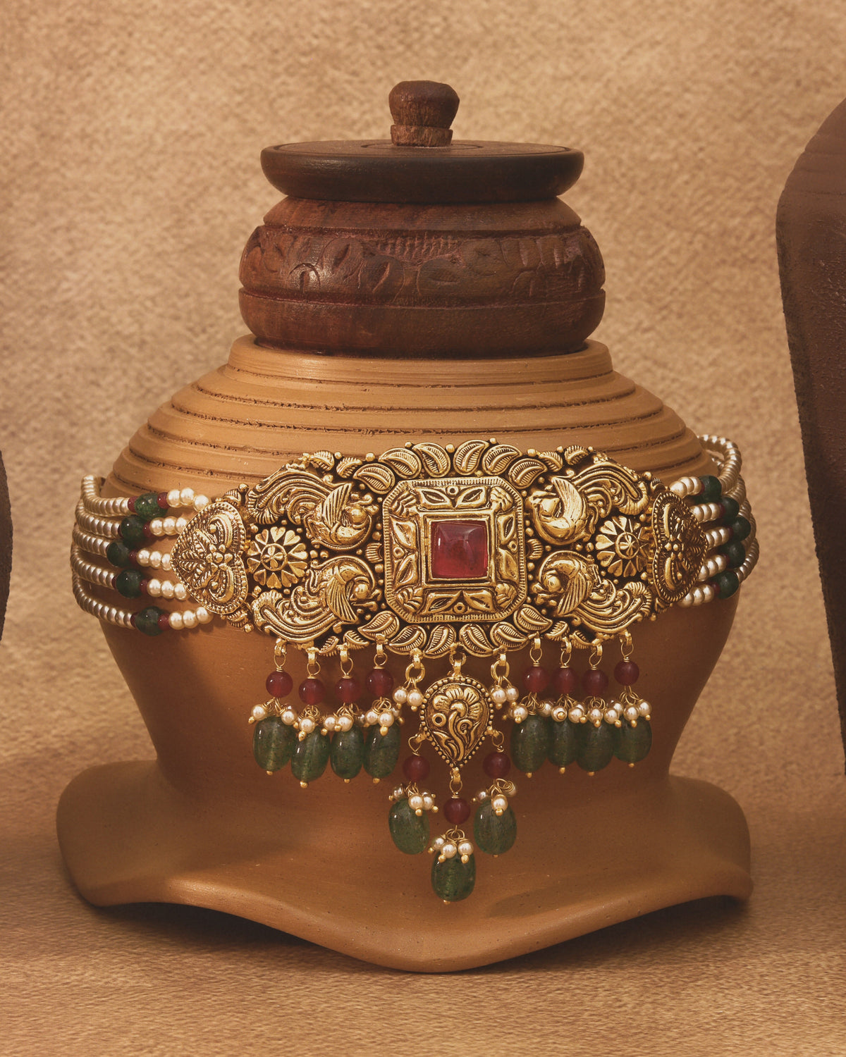 Nimrat Choker Set with Tikka