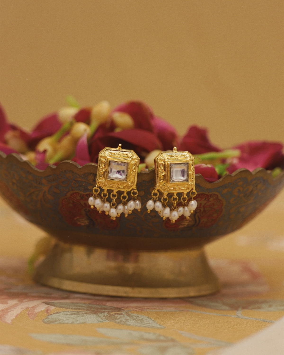 MOti Studs