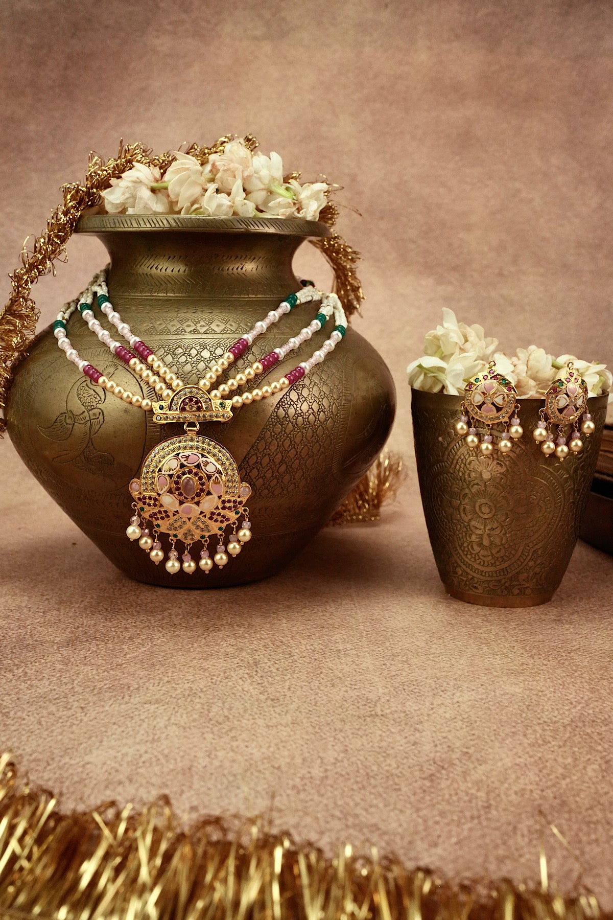 Ibad Jadau Necklace Set