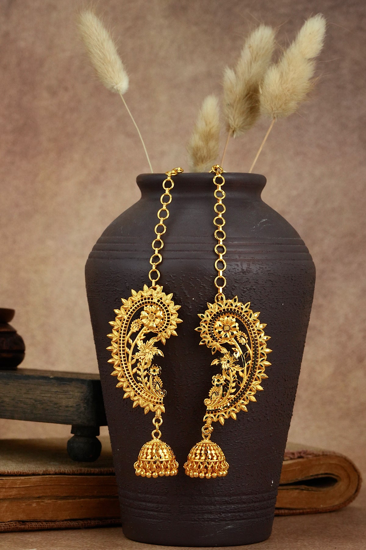 Zannat Earcuff