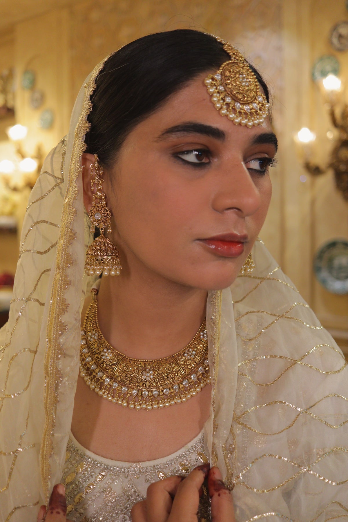 Moti Mahal Necklace Set