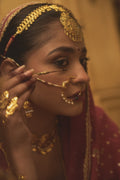 Surmayi Nath With Screw