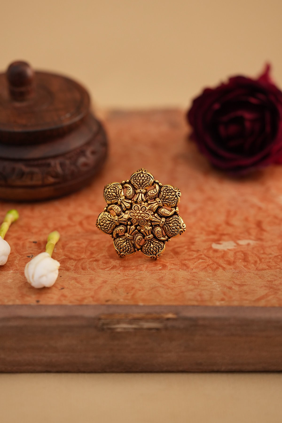 Aaira Ring