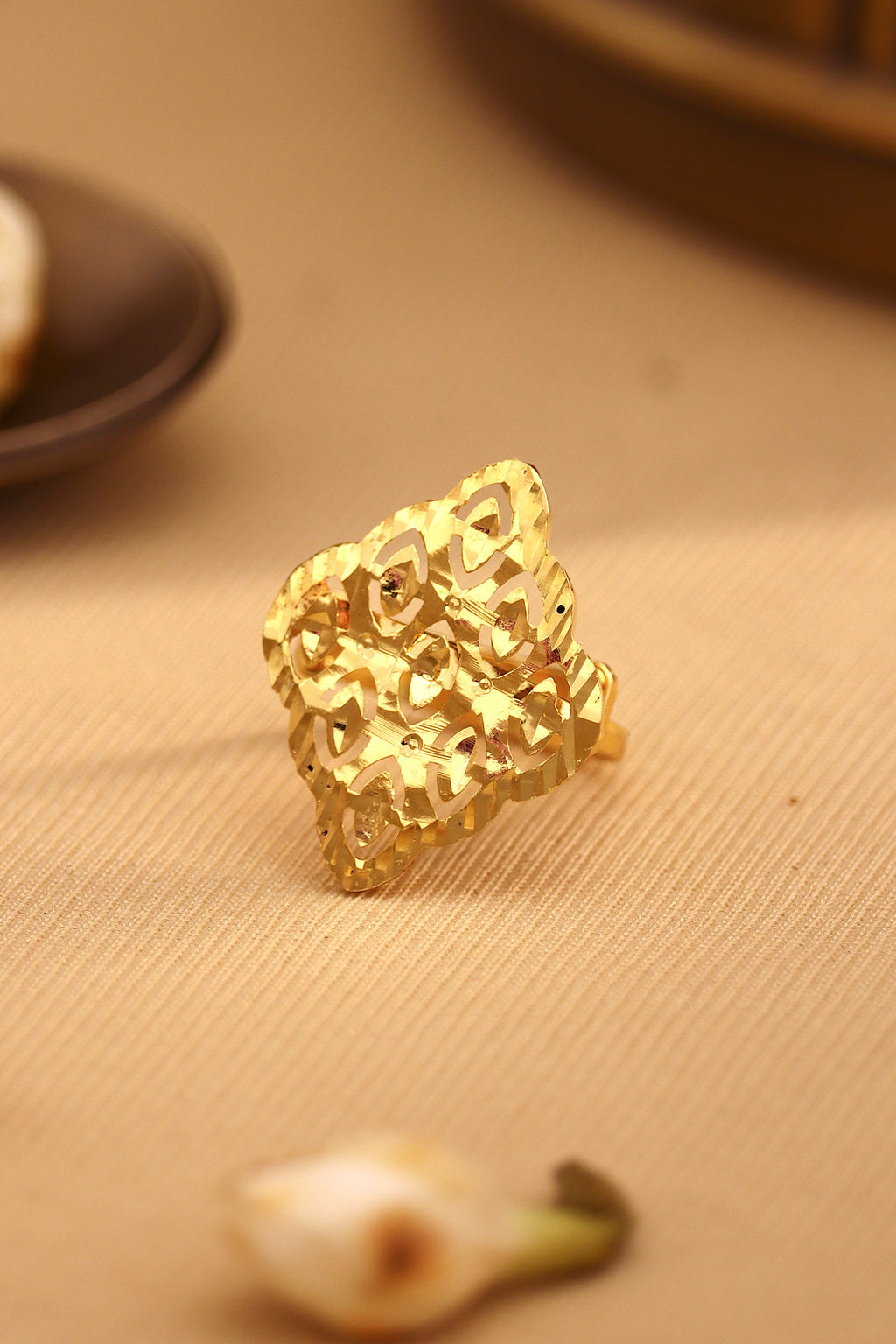 Mirza Ring
