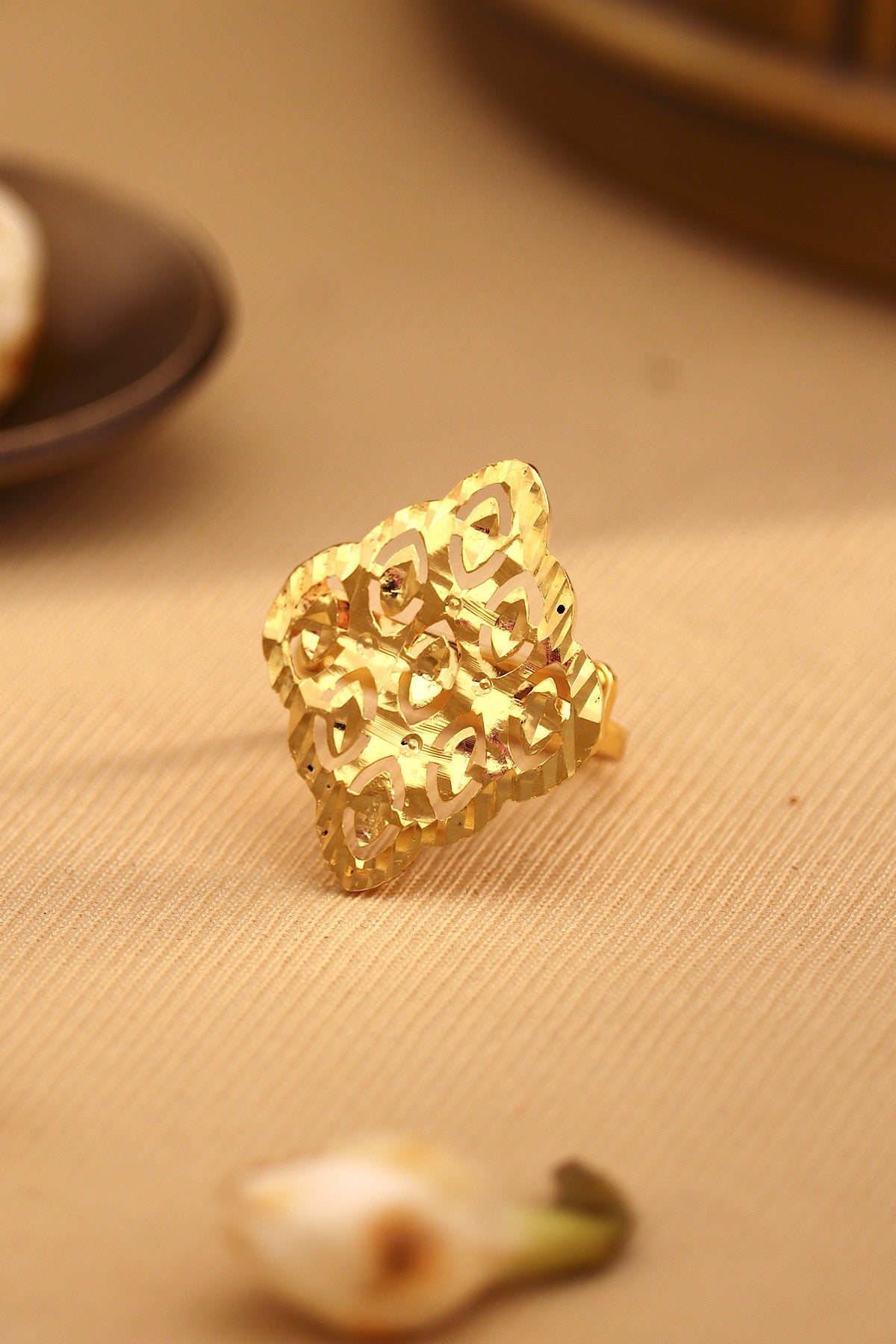 Mirza Ring