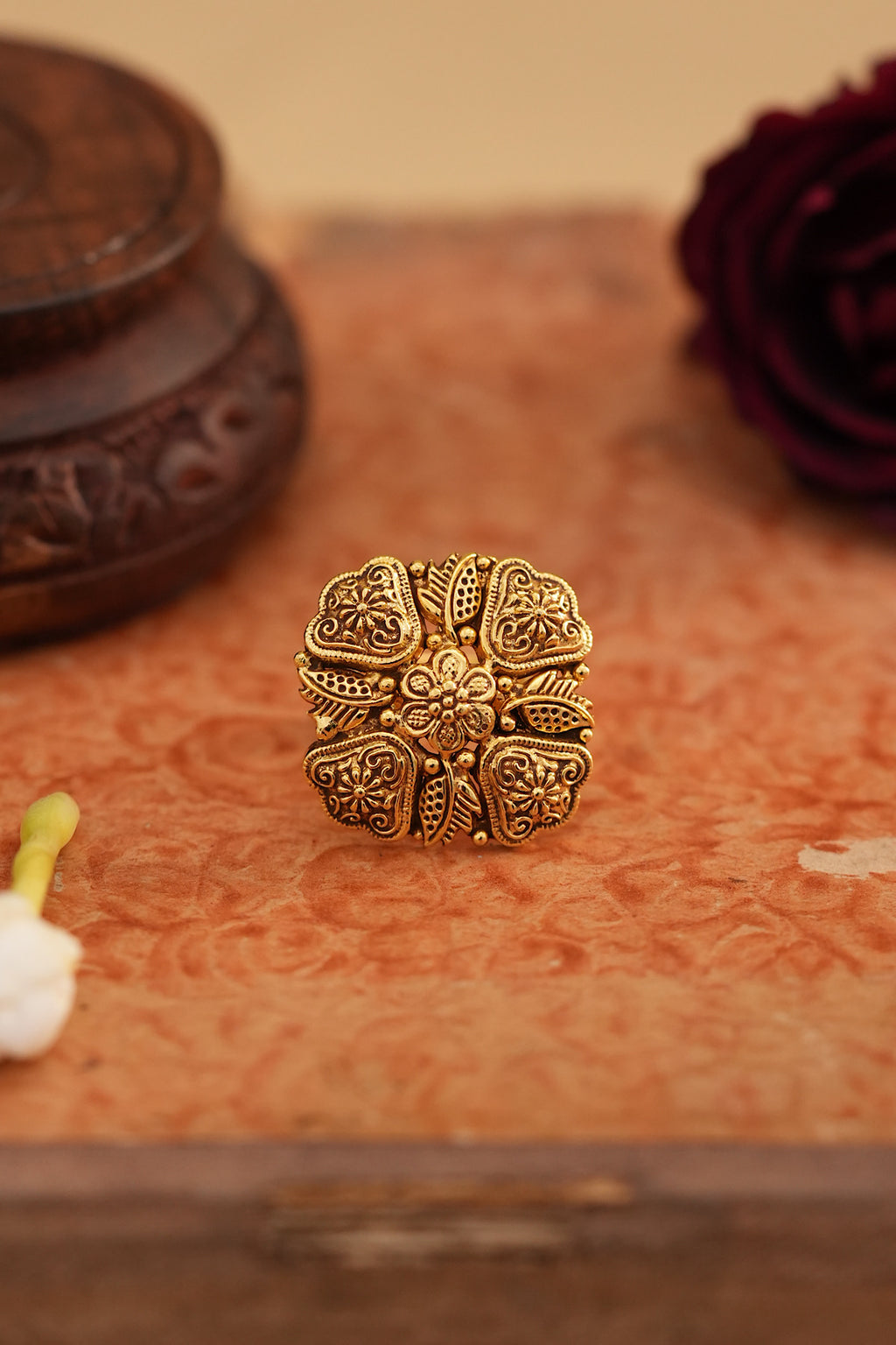 Nanki Ring
