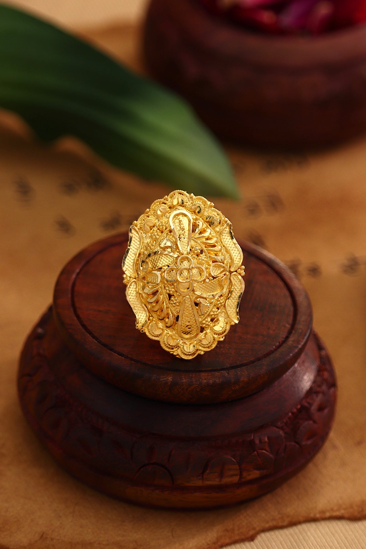Lado Ring