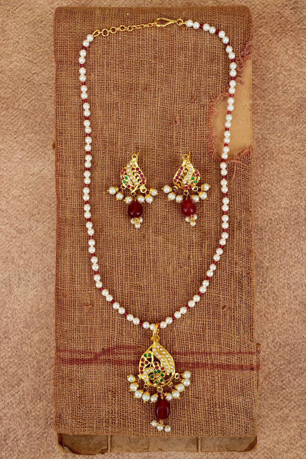 Mehnaz Jadau Set