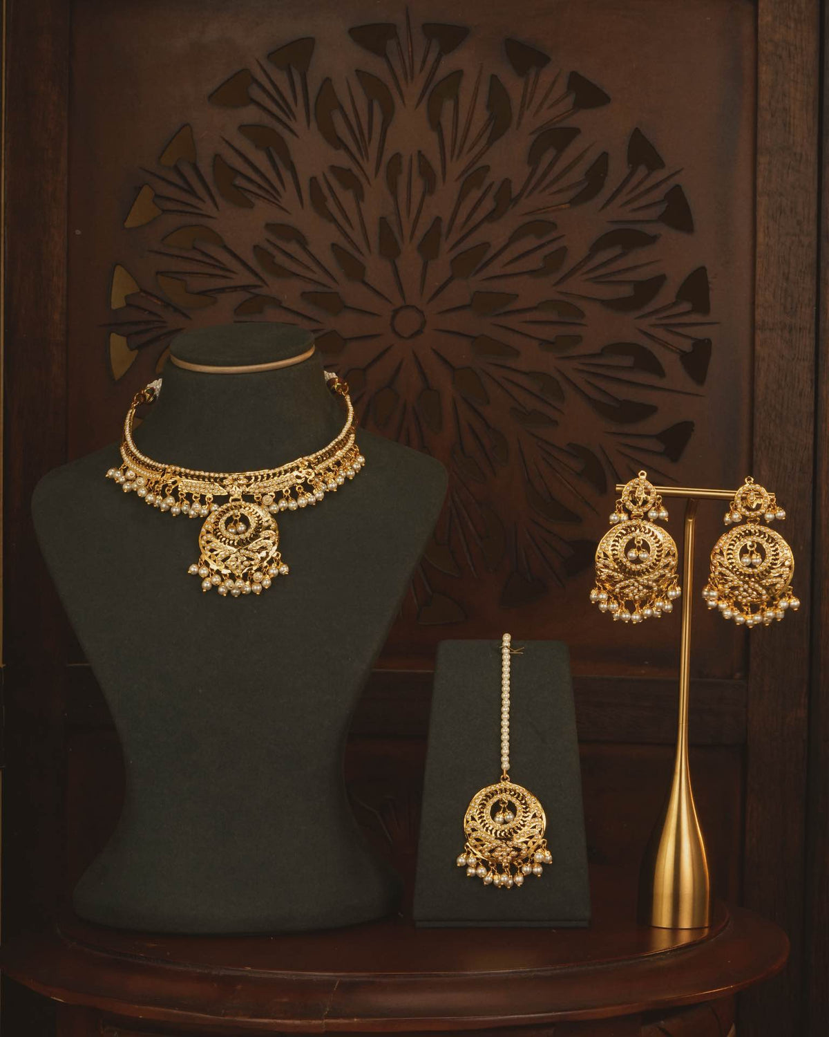 Rani Jadau Pearl Set