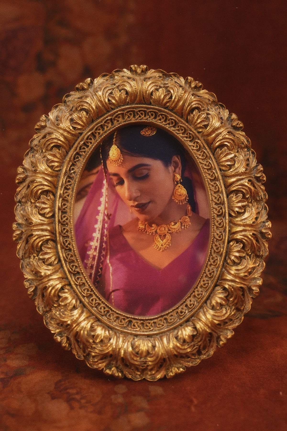 Noor Heritage frame