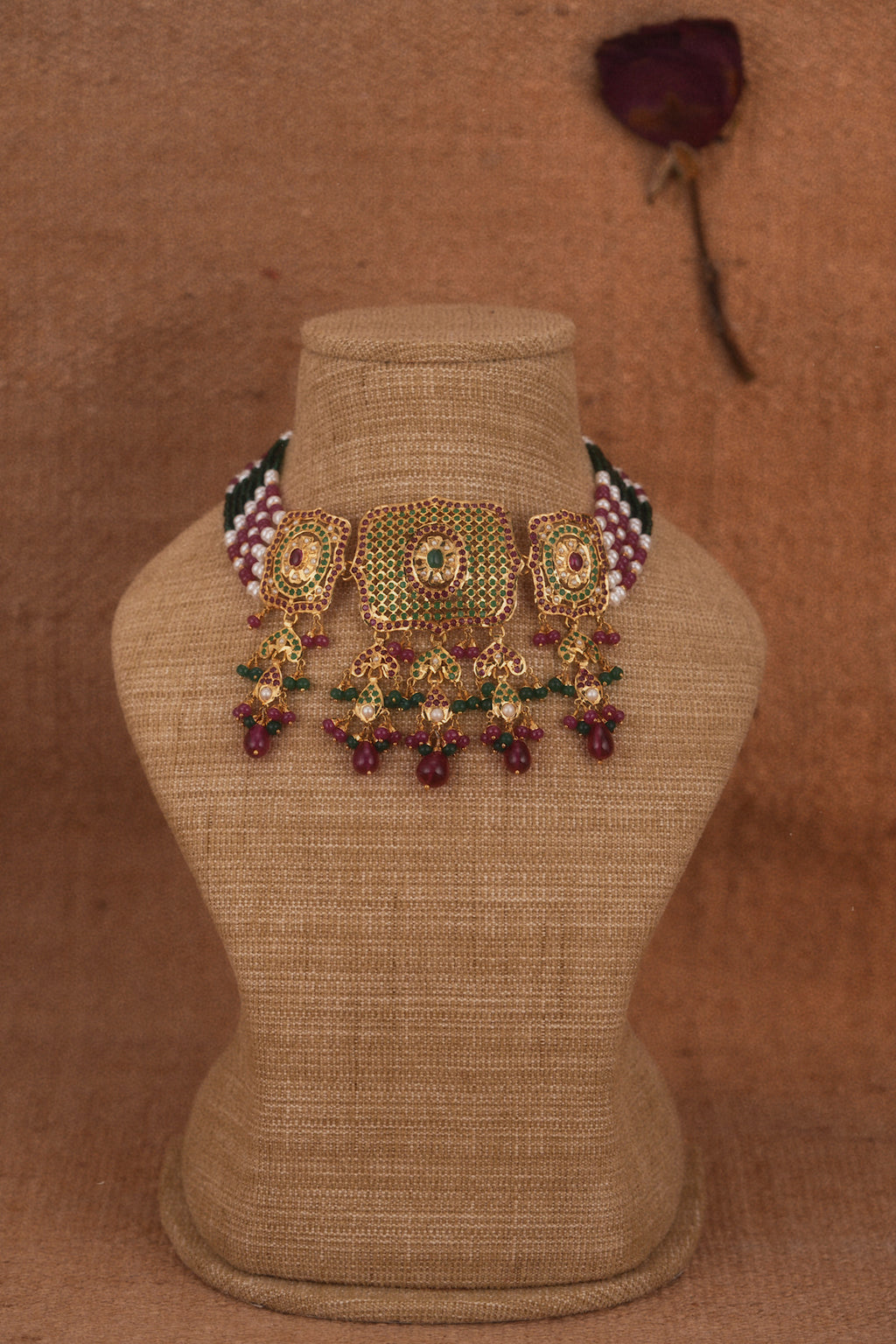 Dilbar Jadau Choker Set