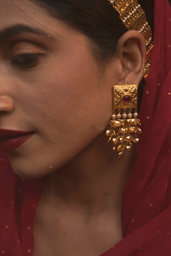 Gulpari Pippal Patti Earrings