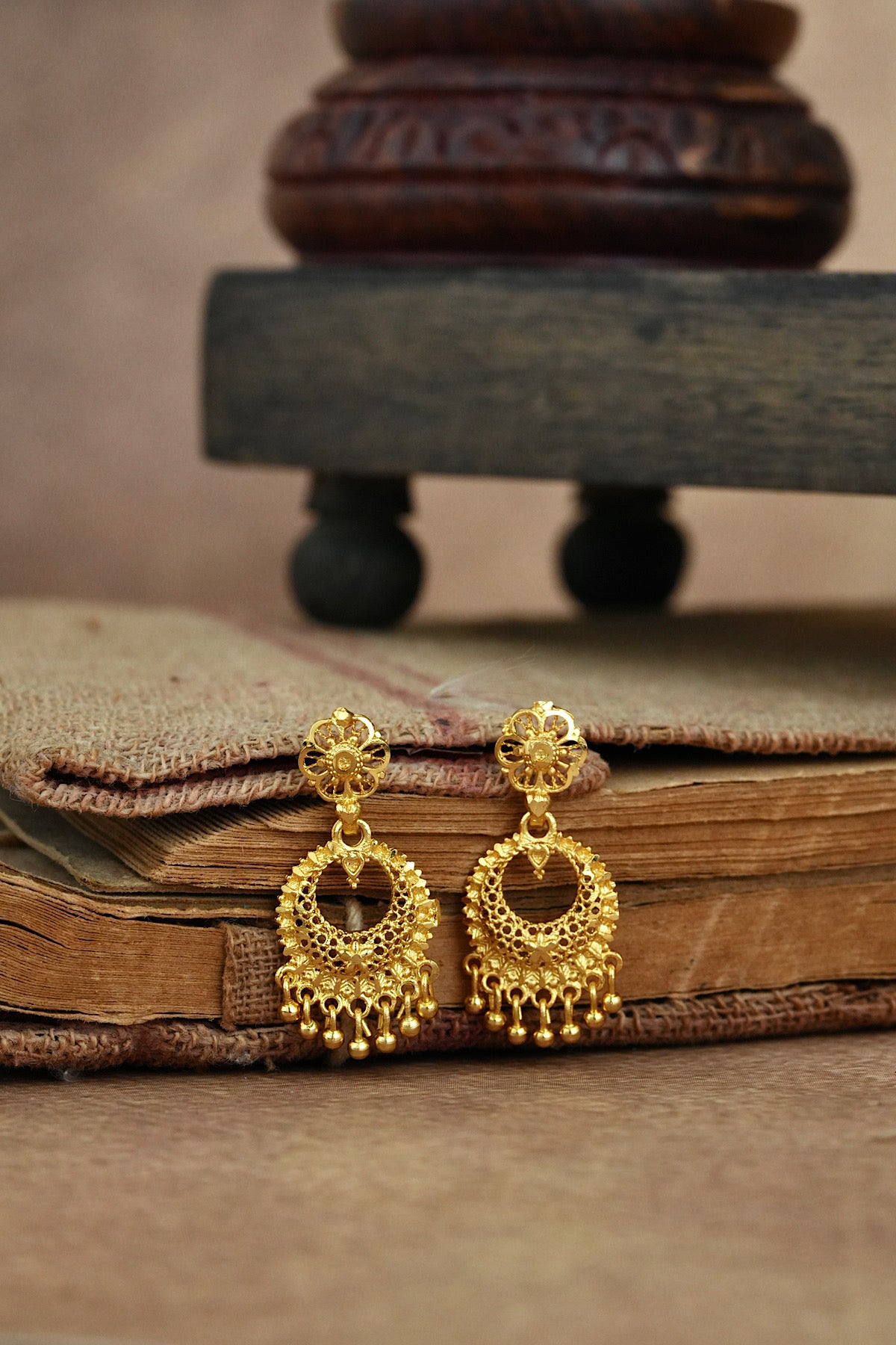 Neha Earrings