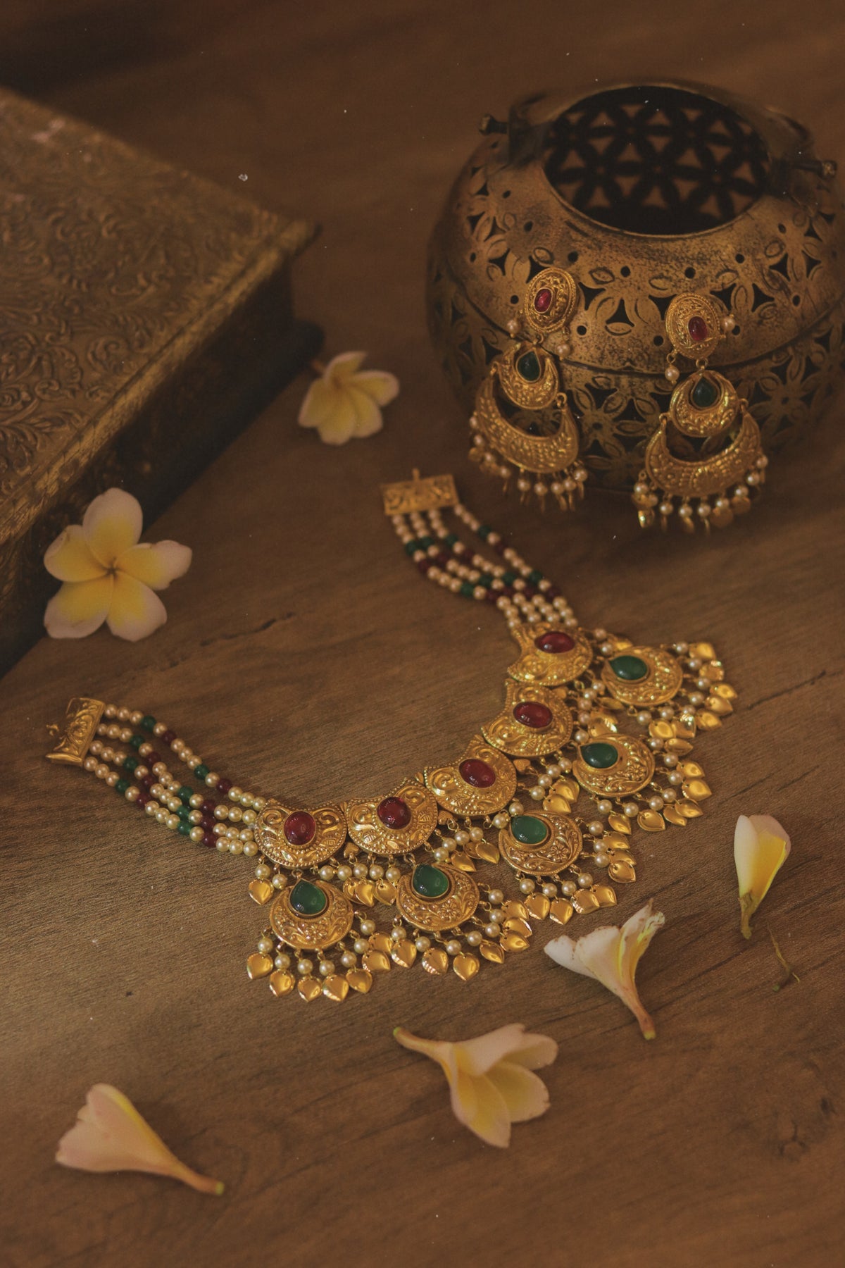 Kudrat Necklace Set