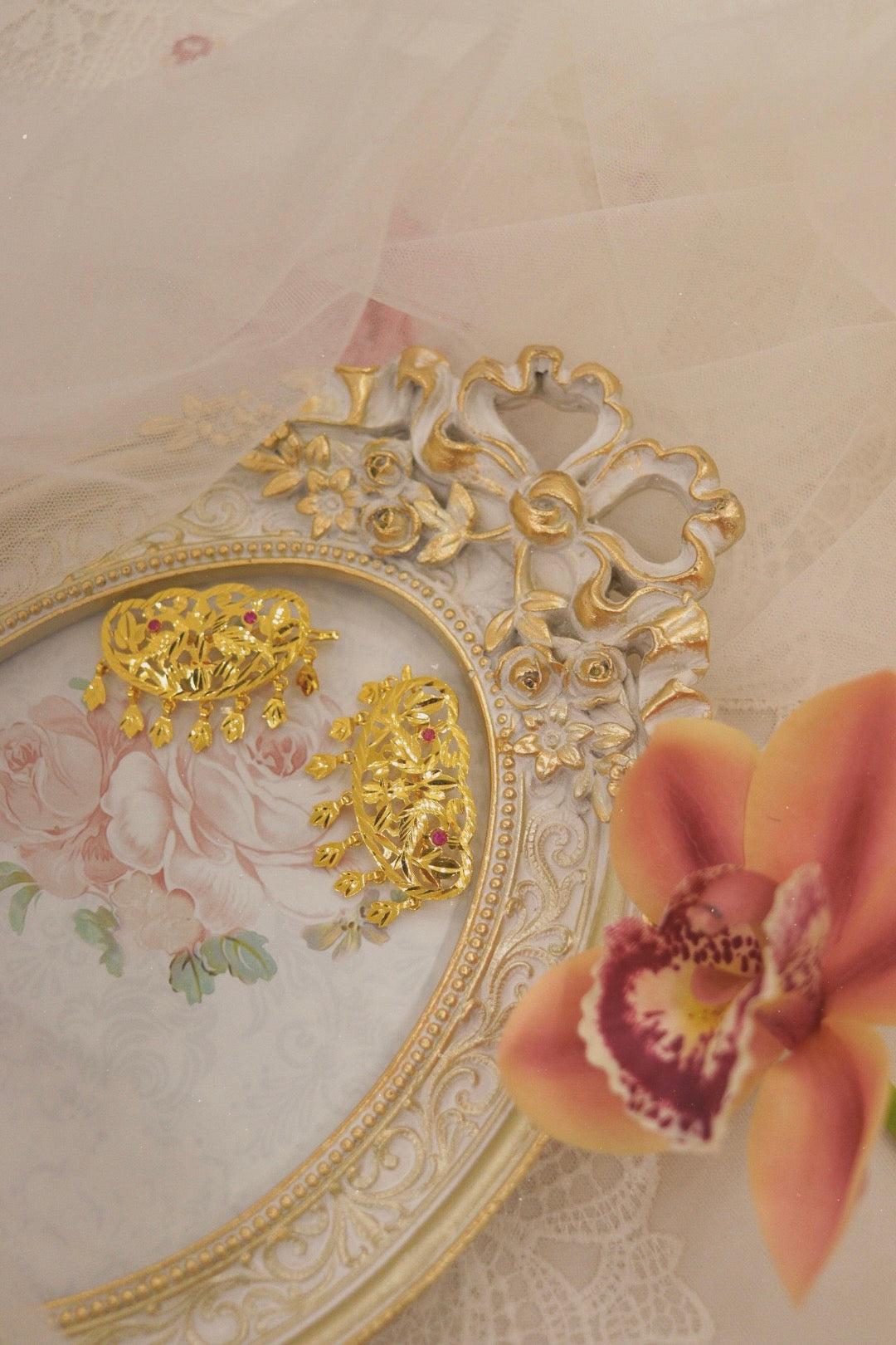 Morni Hair Clips Pair